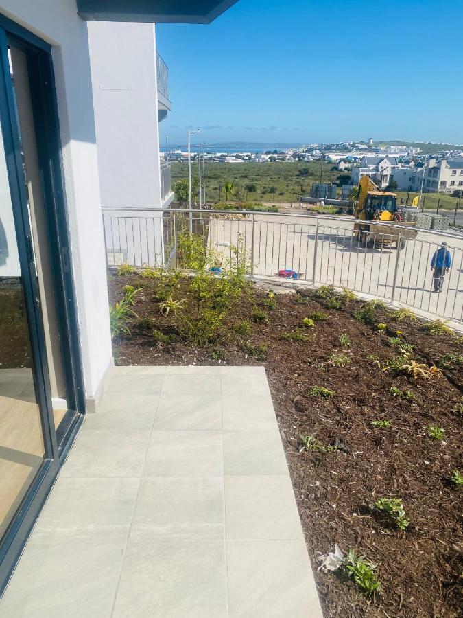 Nivica Lifestyle Apartments Langebaan Bagian luar foto